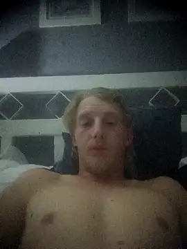 Snapshot of BlateRepulse chatting on 11-30-25, 08:46 BlateRepulse online show from 11-30-25, 08:46