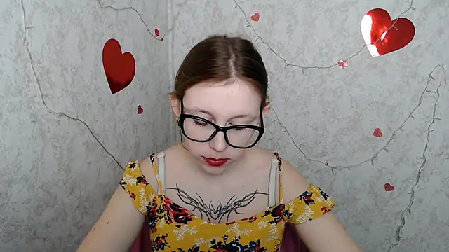 Snapshot of _MiraGold_ chatting on 03-07-25, 07:19 MiraGold online show from 03-07-25, 07:19