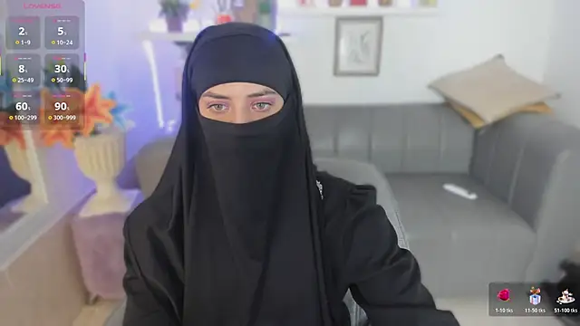 salma arabicc online show from 10-31-25, 04:13