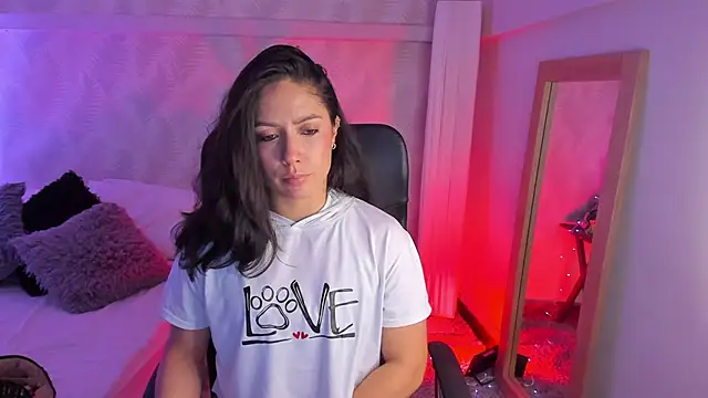 isabella winkler online show from 03-09-25, 07:59