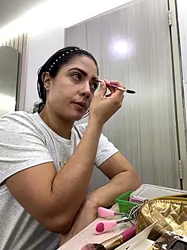 isabella winkler online show from 01-08-26, 02:30