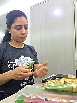 isabella winkler online show from 03-12-26, 10:32