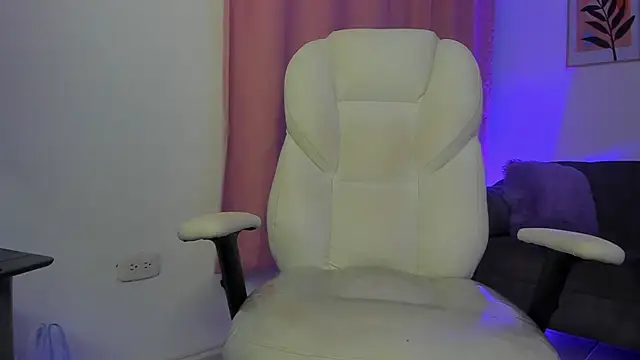 gaaby foxx online show from 02-05-26, 01:05