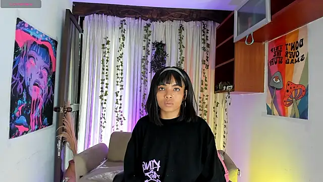 SarahLynn7 online show from 02-02-26, 10:19