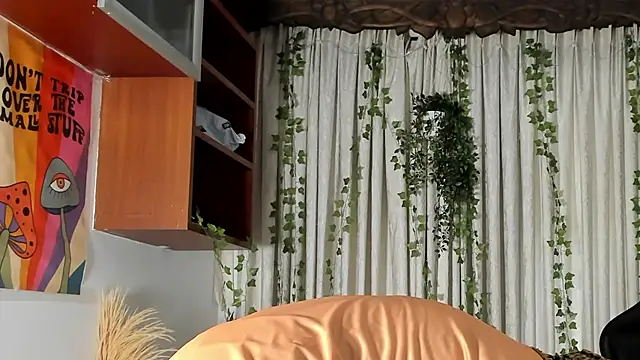 SarahLynn7 online show from 02-15-26, 10:50