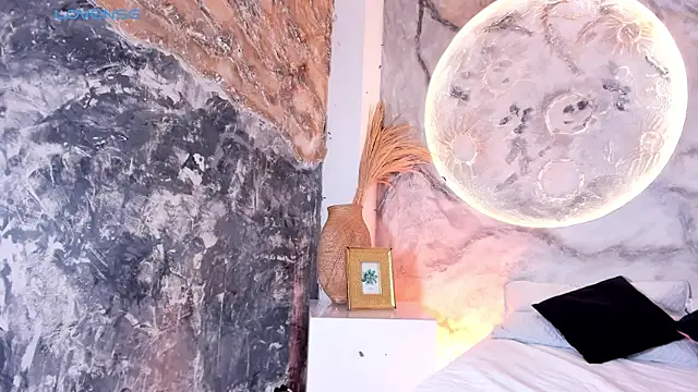 SarahLynn7 online show from 03-24-26, 02:55