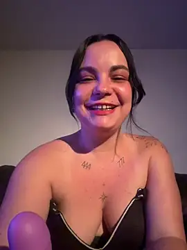 Biana Fernan online show from 06-09-26, 09:59