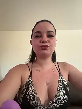 Biana Fernan online show from 06-13-26, 02:48