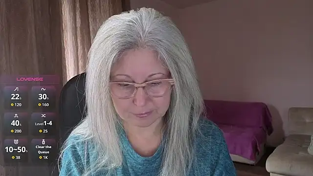 Wane Witch online show from 11-16-25, 05:24