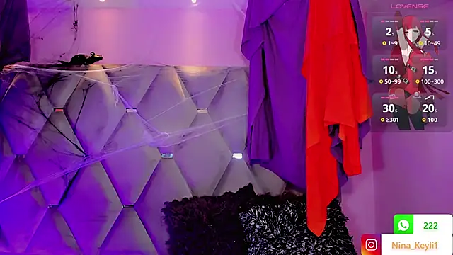 Nina Keyli online show from 10-21-25, 07:25