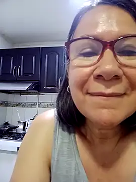 victoria wayne online show from 04-13-26, 10:10