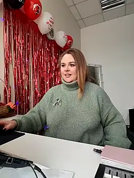 Juicy PeachLux online show from 02-25-26, 05:50