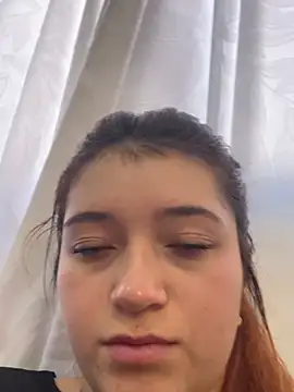 Karina Leon online show from 06-17-26, 08:21