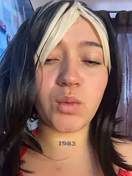 Karina Leon online show from 07-31-26, 10:09