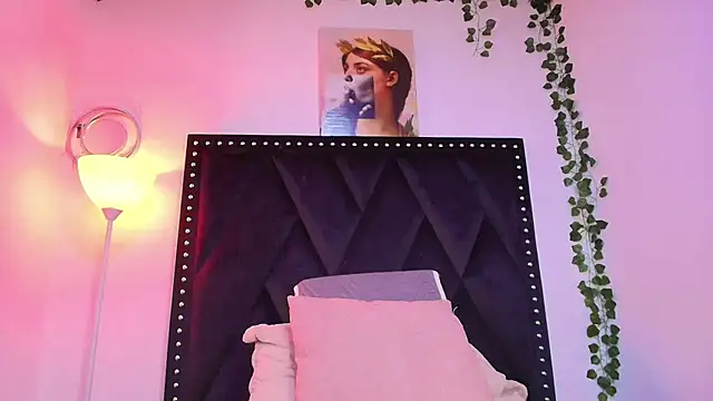 AvaX 777 online show from 09-10-25, 04:23