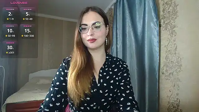 Leila Kissyu online show from 12-22-25, 04:48