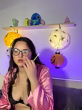 MiraLuccian online show from 10-14-25, 07:47