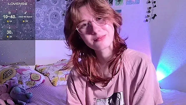 Snapshot of Cute_Cate404 chatting on 10-09-25, 02:20 Cute Cate404 online show from 10-09-25, 02:20