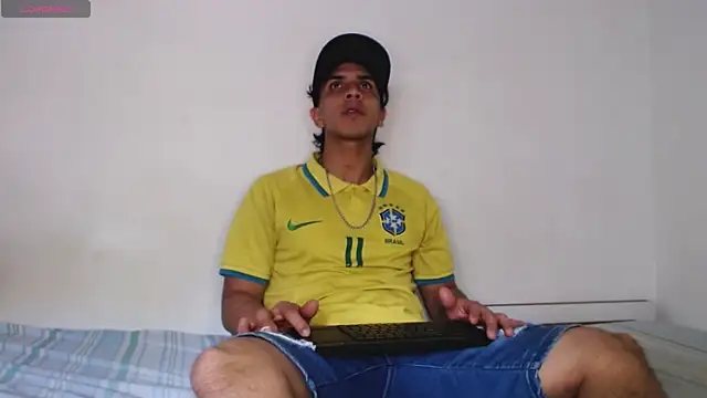 Monkey uchiha777 online show from 06-27-26, 05:29