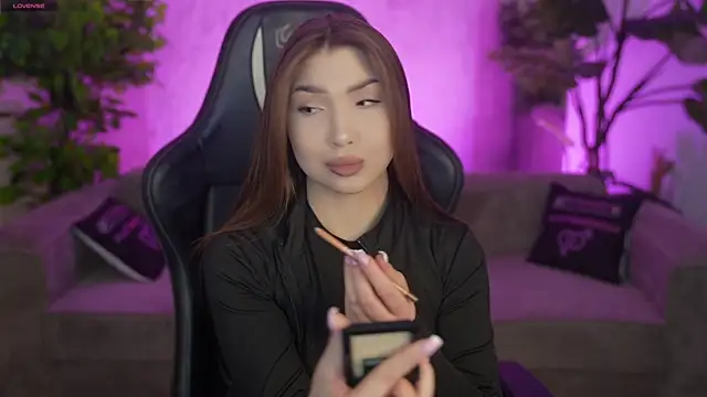 Billie054 online show from 04-11-26, 06:40