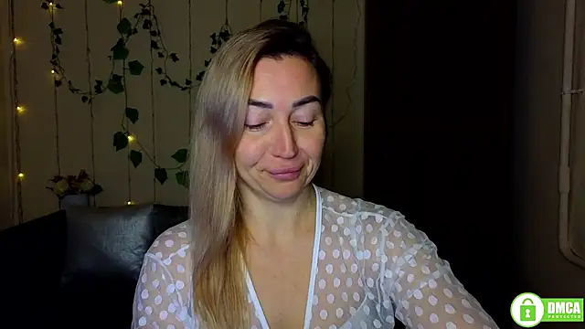 Kiss julli88I online show from 01-11-26, 06:24