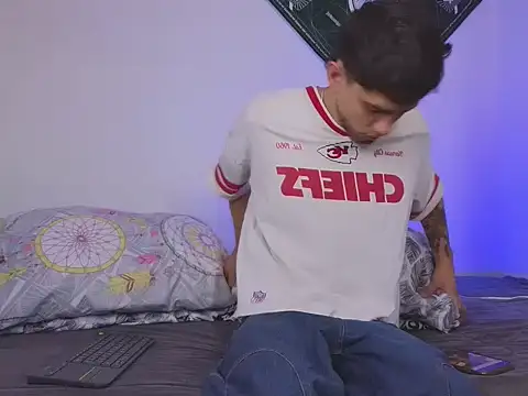 samevansx  online show from 09-20-25, 05:14