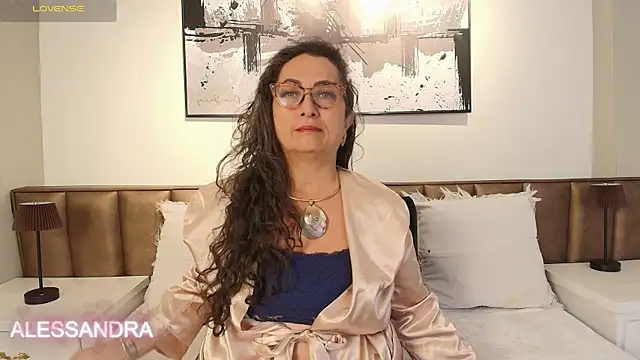 AlessandraLeroy online show from 04-28-26, 12:32