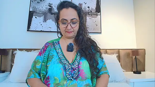 AlessandraLeroy online show from 05-10-26, 12:10