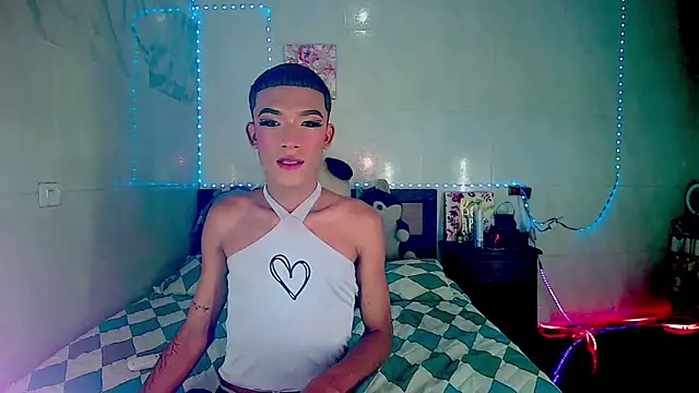 KimberlyXtreme online show from 10-30-25, 03:57