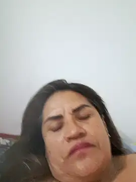 Milena Foox online show from 10-29-25, 07:48