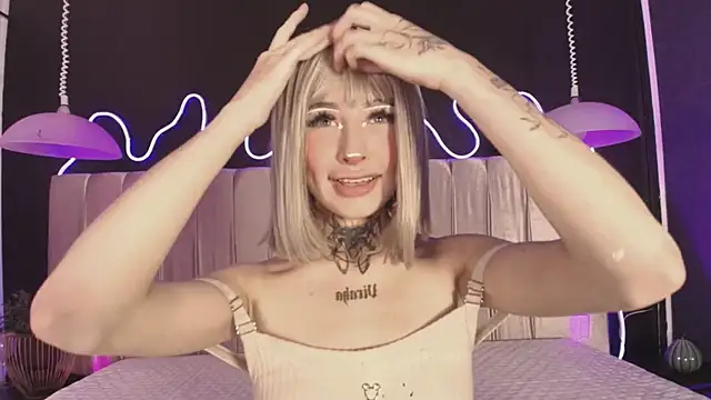 Zhally Dee online show from 03-03-26, 07:42