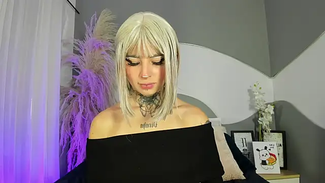 Zhally Dee online show from 04-28-26, 12:21