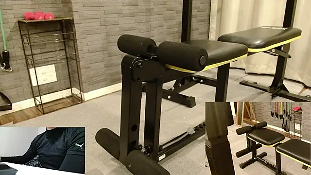 Stretch-man online show from 11-26-25, 01:01