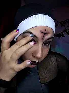 esmeralda jadees online show from 10-31-25, 06:31