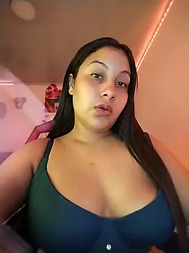 Snapshot of esmeralda_jadees chatting on 06-15-26, 08:22 esmeralda jadees online show from 06-15-26, 08:22