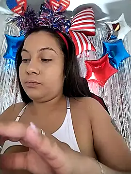 Snapshot of esmeralda_jadees chatting on 07-04-26, 07:53 esmeralda jadees online show from 07-04-26, 07:53