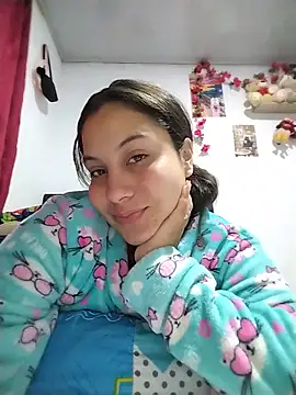 Snapshot of esmeralda_jadees chatting on 07-17-26, 12:01 esmeralda jadees online show from 07-17-26, 12:01
