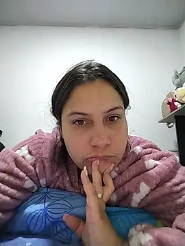 Snapshot of esmeralda_jadees chatting on 07-26-26, 11:39 esmeralda jadees online show from 07-26-26, 11:39