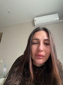 Snapshot of AleksandraRich chatting on 05-30-26, 01:14 AleksandraRich online show from 05-30-26, 01:14