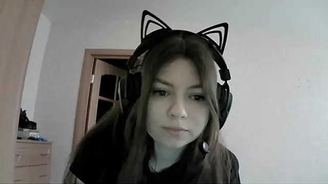 Snapshot of RendyDow chatting on 03-15-25, 05:19 RendyDow online show from 03-15-25, 05:19