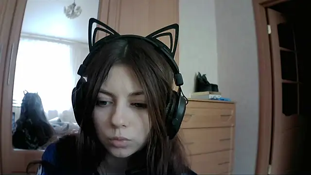 Snapshot of RendyDow chatting on 03-21-25, 10:17 RendyDow online show from 03-21-25, 10:17
