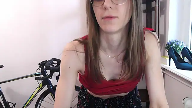 love megi online show from 02-08-26, 07:34