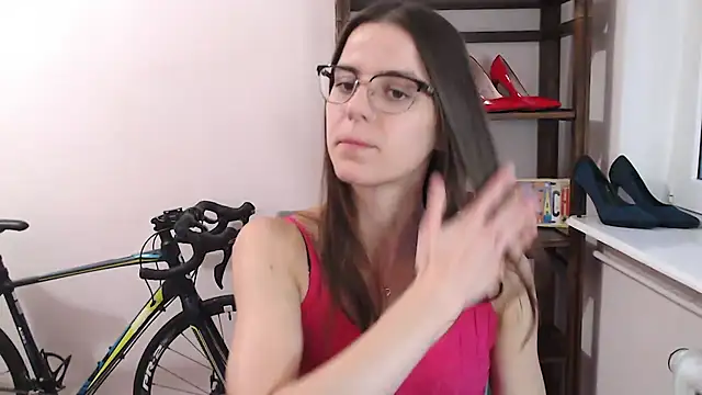 love megi online show from 04-19-26, 06:10