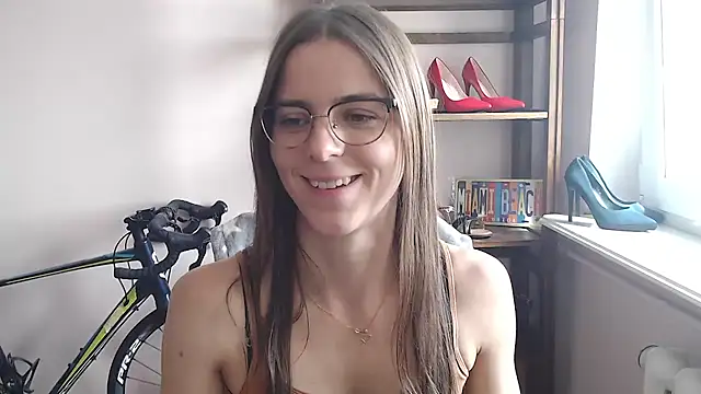 love megi online show from 06-16-26, 01:36