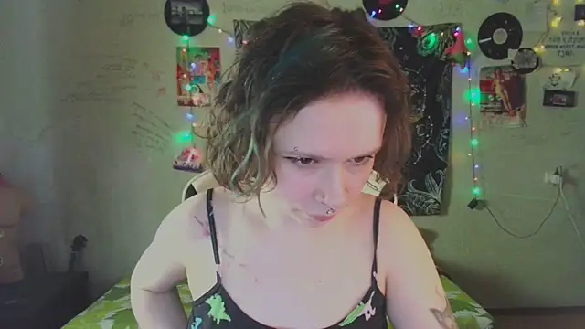 Lil foxxx online show from 12-05-25, 07:50