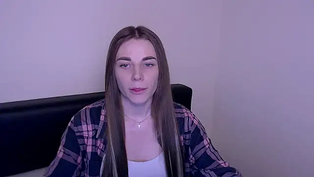 MiaDari  online show from 03-19-25, 02:35