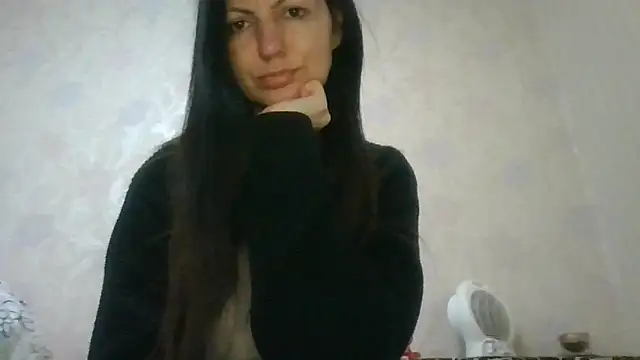 AliseWats online show from 04-21-26, 08:34