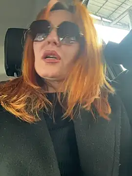 emlana online show from 04-21-26, 10:10