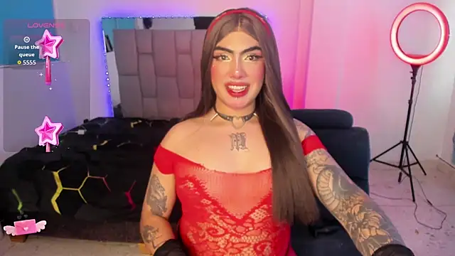 Sophie whitexxx online show from 06-23-26, 06:39