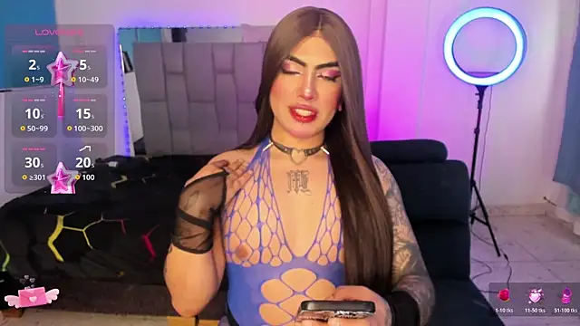 Sophie whitexxx online show from 07-10-26, 08:00
